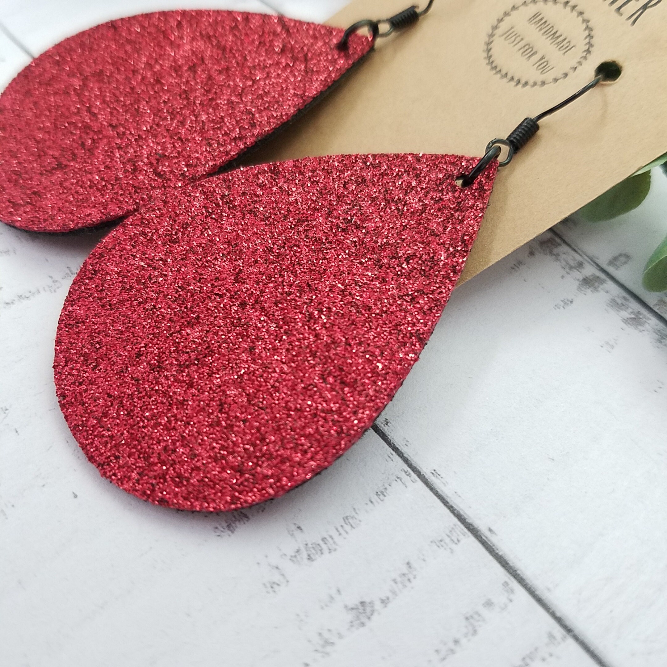 1 paio di orecchino con paillettes in pelle con orecchino a goccia moda
