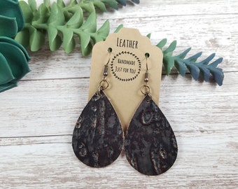 Small Dark Brown Gold Worn Teardrop Leather Earrings/Embossed Petal Leaf Earrings/Western Cowboy Earrings/Dangle Drop Suede Rustic Earrings