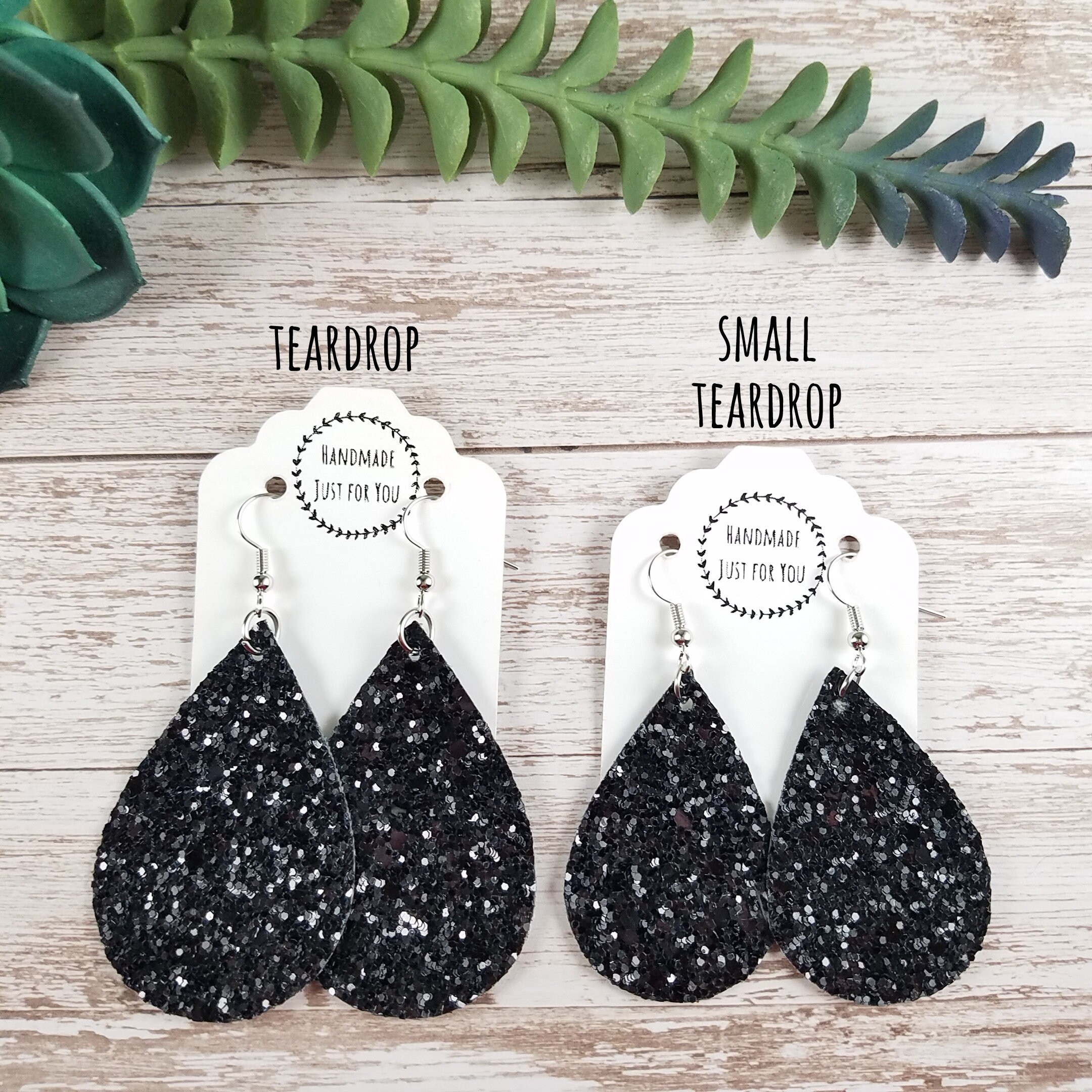 GLITTER ベアトップ 黒 LAGUA GEM（ラグアジェム）の「GLITTER ベアトップニット