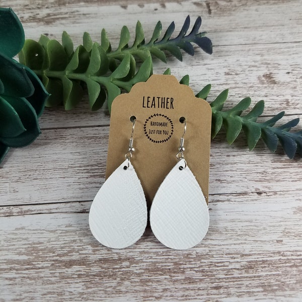 Mini White Teardrop Leather Earrings/Petite Small Petal Textured White Earrings/Gift for her under 10/Soft Dangle and Drop Leather Earring