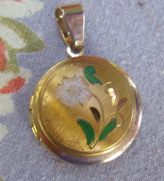 Vintage Gold Floral Hinged Locket...Enamel Design… - image 7