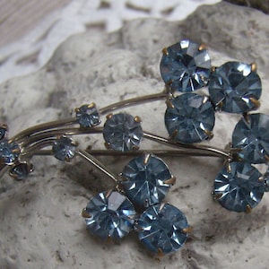 Vintage  Blue Rhinestone Flower Brooch...Silver Leaf Pin...Blue Crystal Lapel Pin...Hat Brooch...Bouquet Brooch