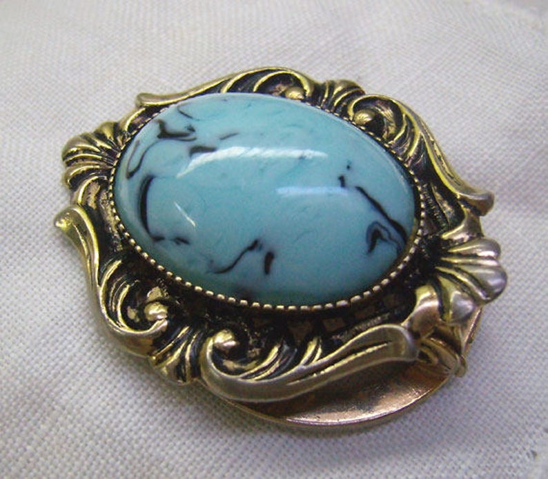Vintage Turquoise Cabochon SASA Scarf Clip....Ornate Gold Border...Faux Turquoise...Scarf Accessories...Circa 1950s