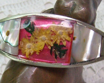 Vintage Dried Flowers Hinged Bangle Bracelet....Paua Shell...Silver...Genuine Dried Flower Bangle...Boho ...Circa 1970s