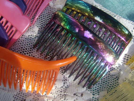 Vintage De-Stash Lot Hair Combs....14 Combs...Goo… - image 4