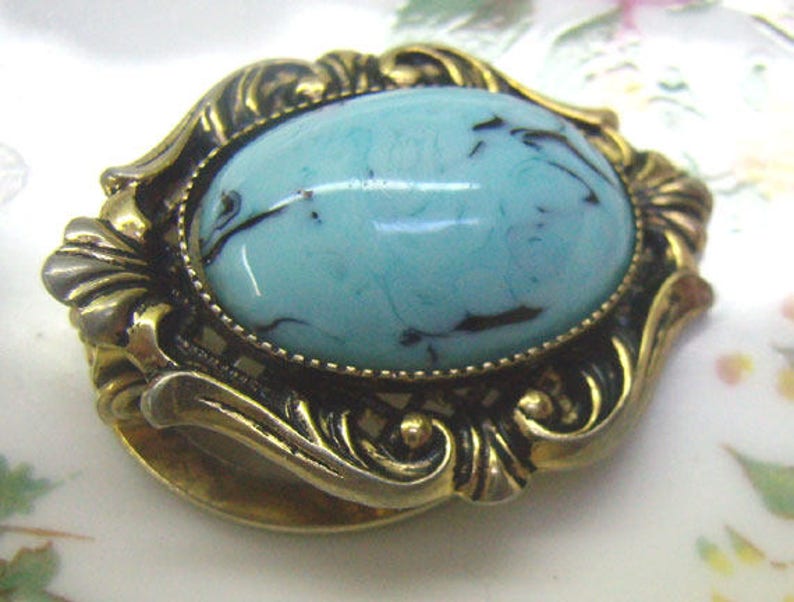 Vintage Turquoise Cabochon SASA Scarf Clip....Ornate Gold Border...Faux Turquoise...Scarf Accessories...Circa 1950s