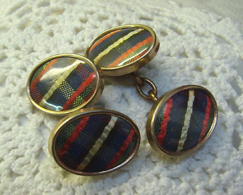 Oval SCOTTISH Two Sided Cufflinks...Scottish Accessories Reduced...Vintage Scottish Plaid Tartan Chain Link Cufflinks..