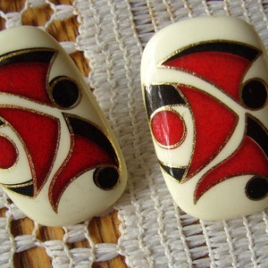 Vintage Maori-stil Emaljörhängen: Sydvästlig design