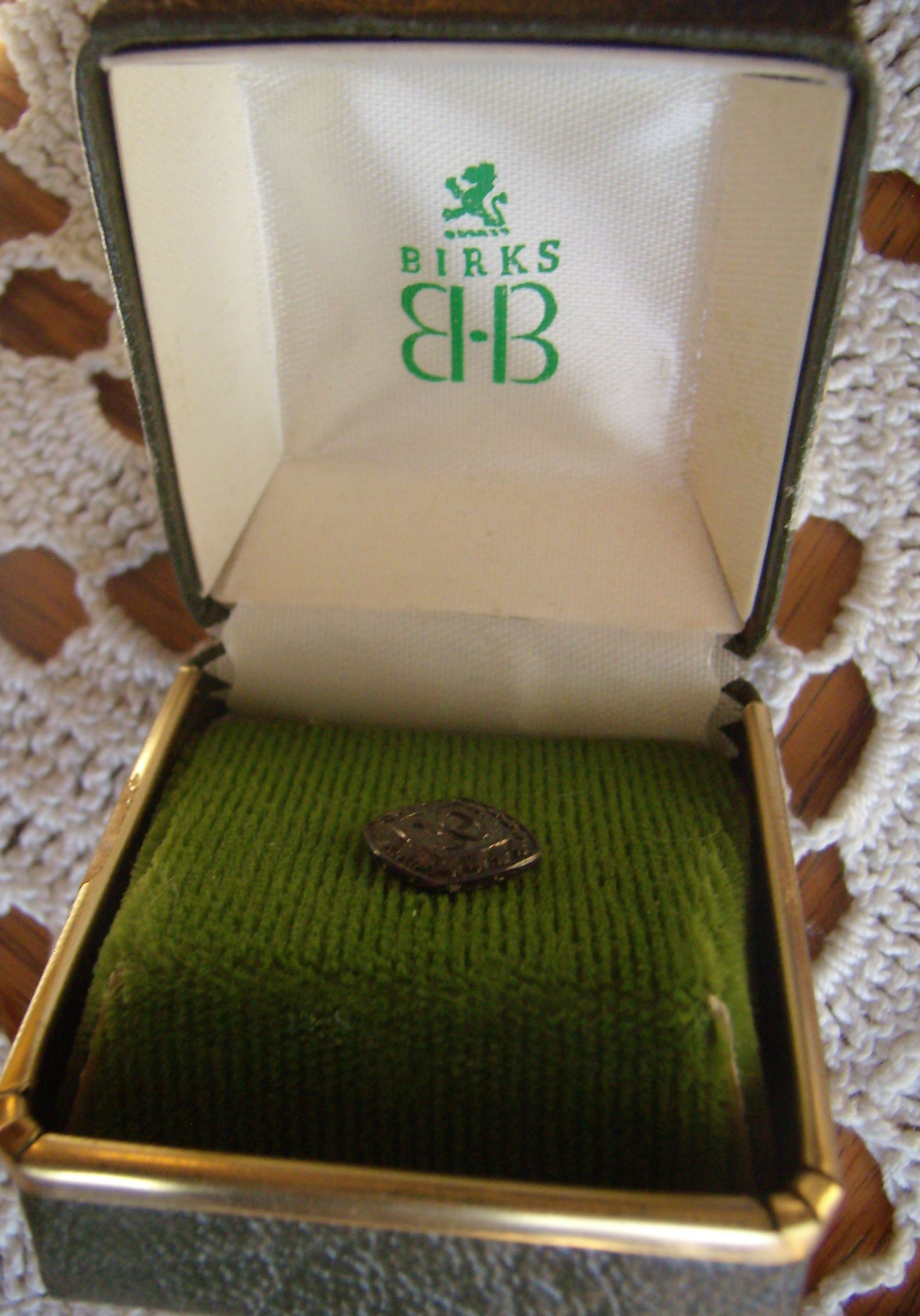 Broche Sterling Birks – Feuille Ajourée En Vermeil (argent Massif/or) – Occasion