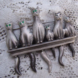 Vintage AJC Pewter Cat Brooch....5 Cats....Articulated Tails...Cat Lover Brooch...Copyright Pin