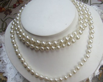 Vintage Off White Pearl Necklace...26 Inches Long...Hand Knotted...Off White Pearls...Lovely Gift