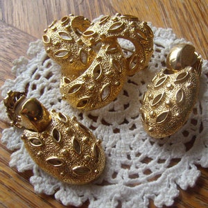 Super Sale...Vintage FAC Butler Gold Brutalist Style Brooch...Matching Clip Backs....Door Knockers