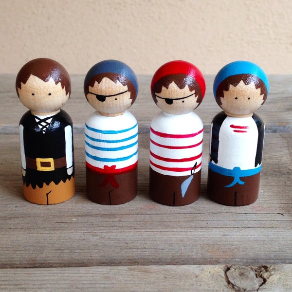 Pirate peg people set