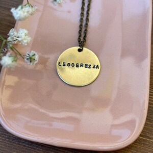 Leggerezza •• Collana stampata a mano