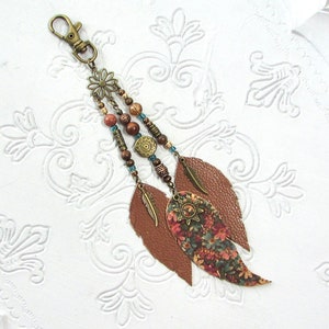 Boho Fringe Purse Tassel Leather Feather Bag Charm Western Leather Beaded Hippie Tassel Bag Charm Gift for Her 8&quot; New
