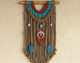 Southwest Wall Hanging New Mexico Native American Inspired Macrame Wall Art Leather Feather Fiber Fringe Boho Western Home Decor Gift 4TL