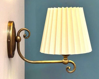 Coruche - Messing - Wandleuchte mit cremefarbenem Schirm - Leuchte im viktorianischen Stil