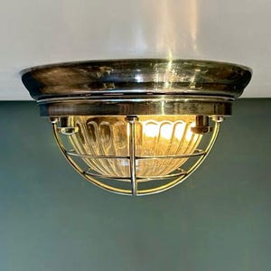 Lámpara de techo náutica de latón CALITRI – Lámpara marítima para exterior IP54