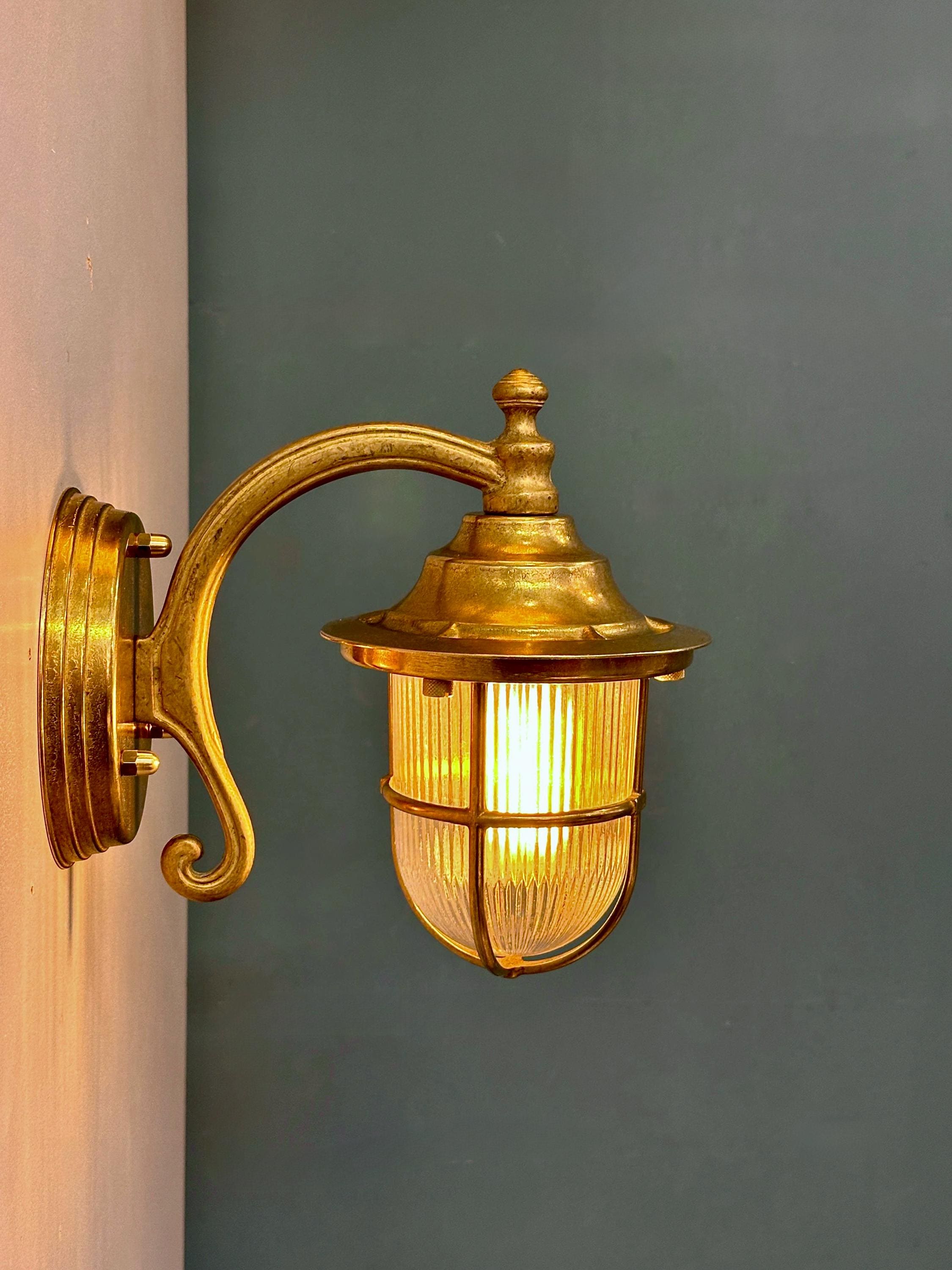 PONTIVY Nautical Wall Sconce - Nautical Wall Light, Outdoor Light, Patio Light, IP64 Lighting, Brass Casting Light, Bulkhead, Marinal