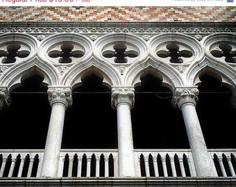 Travel Photography - Venice palace photo, Doge's Palace, pink , black, Palazzo, gothic architecture, Venice wall art - "Venetian Gothic"
