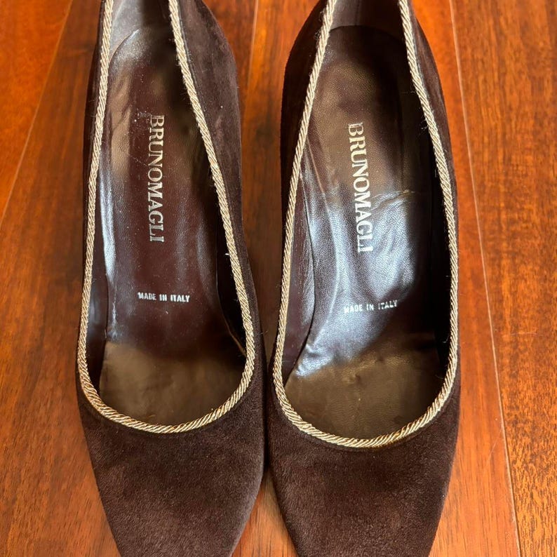 Bruno Magli Women's Brown Pumps image 1