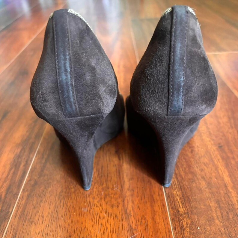 Bruno Magli Women's Brown Pumps image 6