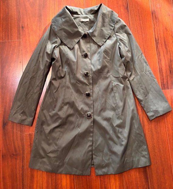 Vertigo Paris Trenchcoat circa 1990s