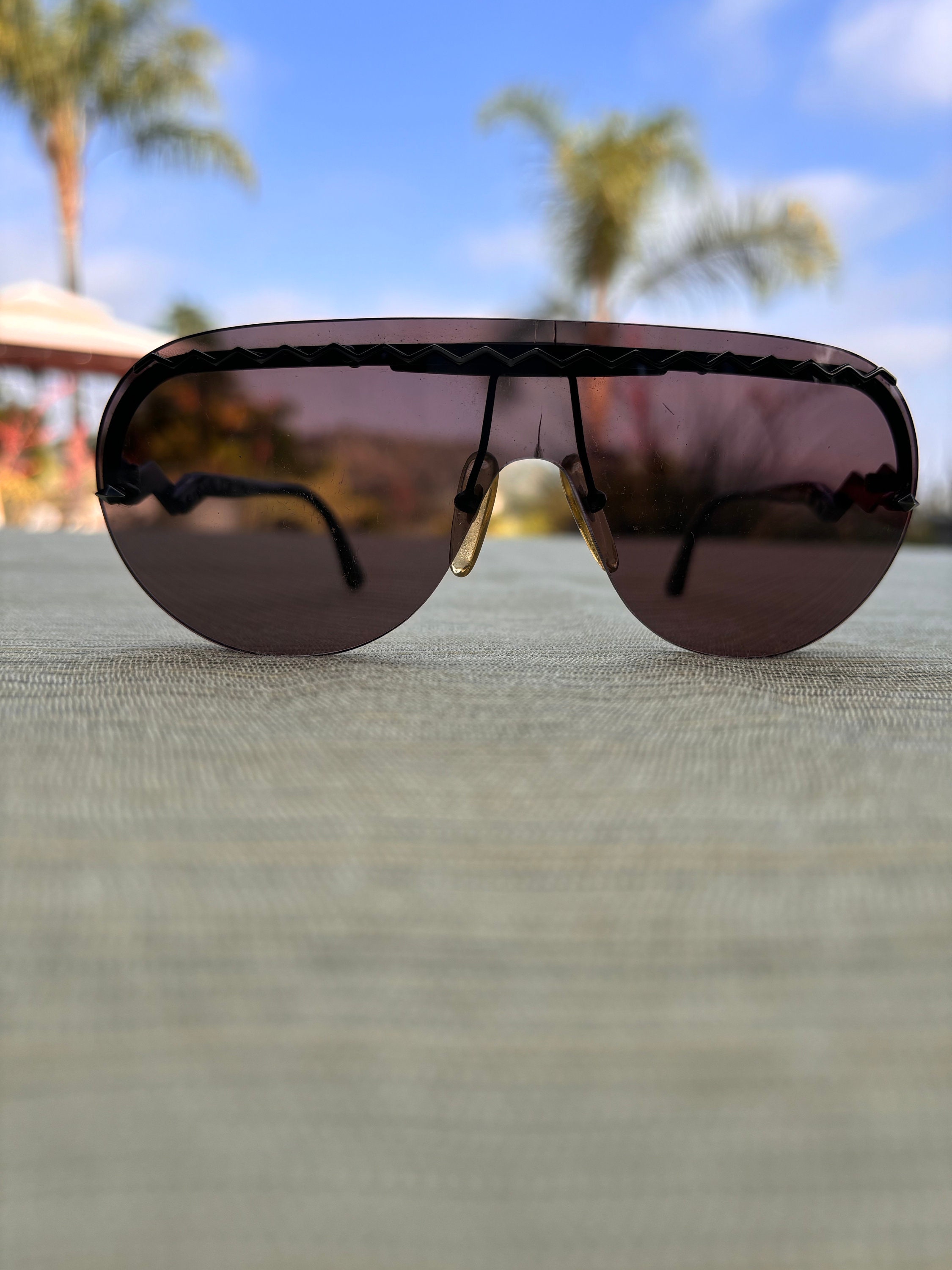 Black Womens Paloma Picasso Aviator Sunglasses 3716 Made in  display picture 3