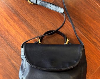 Coach Soho Top Handle Handbag 1990s Navy - Etsy