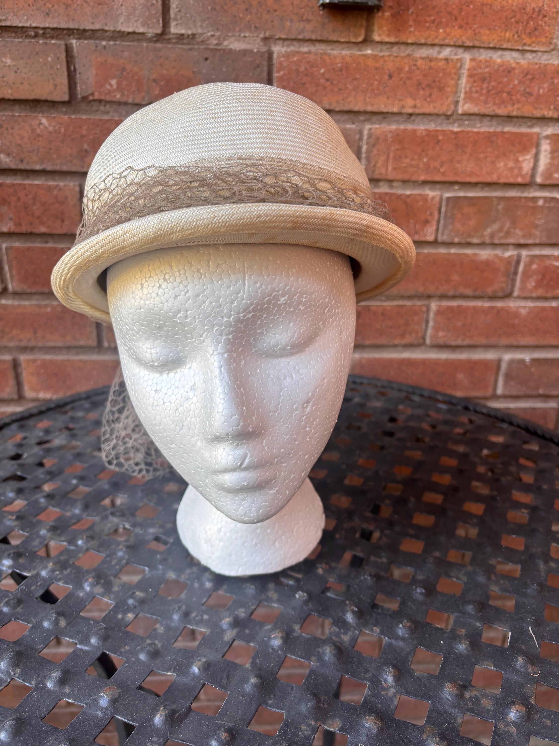 Vintage‎ 50s 60s Christian Dior Miss Dior Cloche Hat Felt Velvet Brown Black Vintage Christian Dior Hat Ochre Felt 1960s Pillbox Form  main image 3