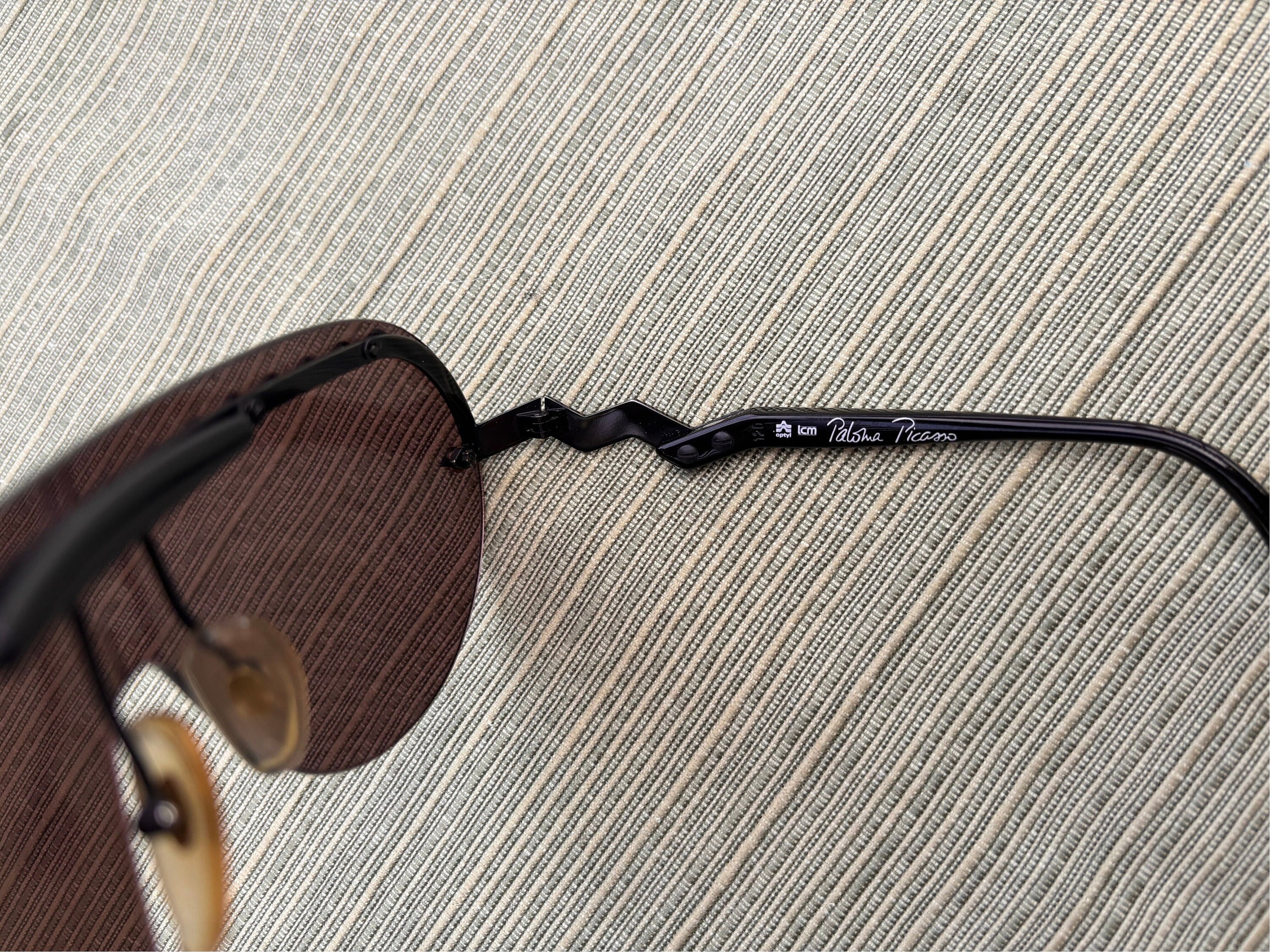 Black Womens Paloma Picasso Aviator Sunglasses 3716 Made in  display picture 2