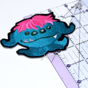 Teal Pink 4 Eyed Space Monster Iron On Embroidery Patch MTCoffinz image 2