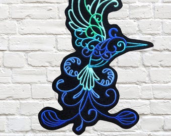 Parche de colibrí azul y verde - Espirales salvajes - Parche termoadhesivo para bordar - Elige la talla