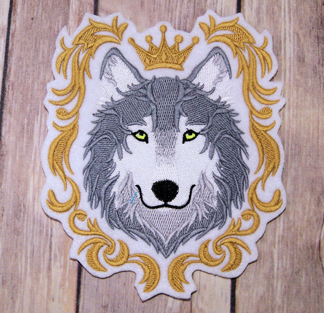Wolf - Regal Crest and Crown - Iron on Embroidery Patch Mtcoffinz ...
