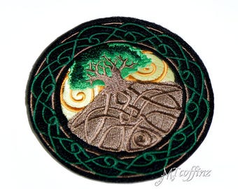 Earth Day Tree of Life Celtic Knot Wreath Iron On Patch Green Brown MTCoffinz