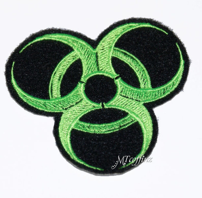Classic BioHazard Symbol Custom Color Iron On Embroidery Patch MTCoffinz bild 3