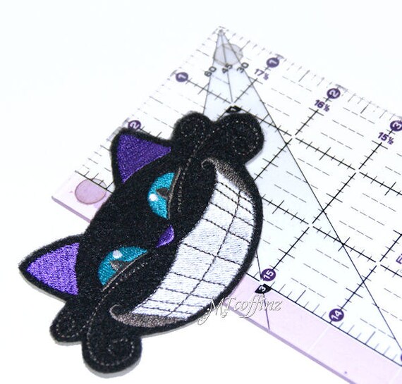 Cheshire Cat Grin Alice in Wonderland Iron on Embroidery Patch