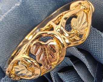 10K Black Hills Gold Ring with Leaves and Grapes (st - 4948)