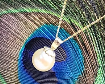 Colgante de perla cultivada de agua dulce color crema en oro amarillo de 14 quilates con cadena de 45,7 cm (st - 4452)