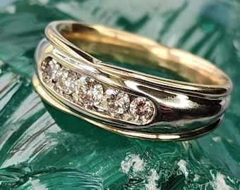 Anillo de aniversario de diamantes de 0,44 quilates en oro bicolor de 14 quilates (st - 3692)