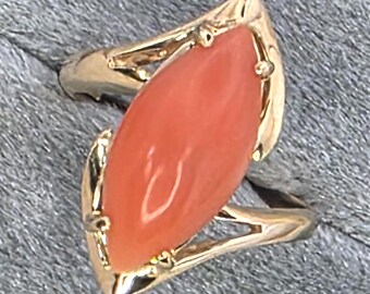 14K Yellow Gold Marquise Cut Coral Stone Cocktail Ring (st-4981)