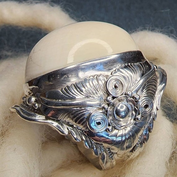 Sterling Silver Handcrafted Bone Statement Ring (… - image 1