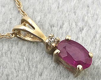 14K Yellow Gold Ruby and  Diamond Pendant on 18" Gold Chain (st-4836)