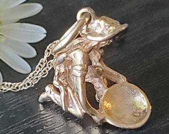 10K Yellow Gold Panning Gold Miner Pendant on 18" 10K Yellow Gold Chain (st -2838)