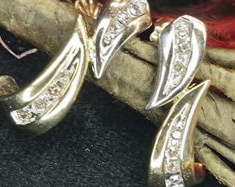 10K Two-Tone Gold J Hoop Diamond Earrings (st - 4680)