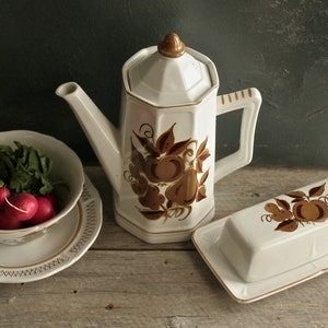 Set di stoviglie in gres VINTAGE MIKASA ROMANO: Terra Stone-#7118 (ss-Q)