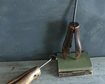 Pair of Antique Wooden Cobbler's Shoe Stretchers, or Molds                           (ss-J)