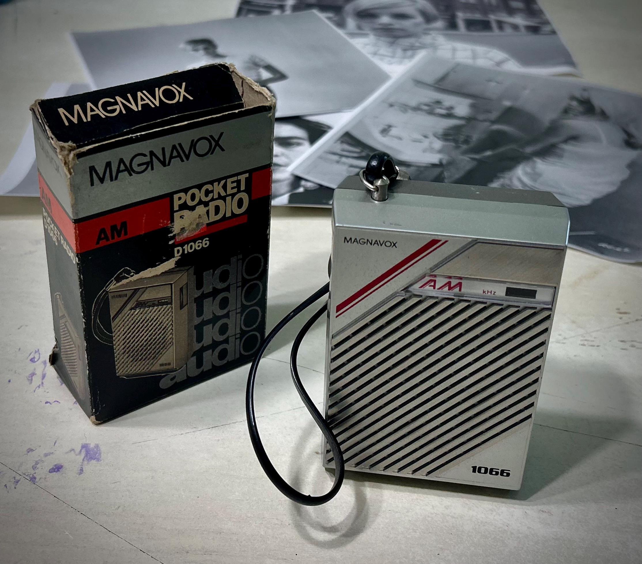 1960s pocket transistor radio - Etsy 日本