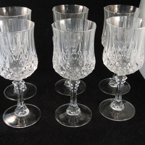 Genuine crystal wine glasses  (6 glasses)