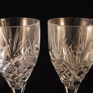 Genuine crystal wine glasses 3 glasses image 3